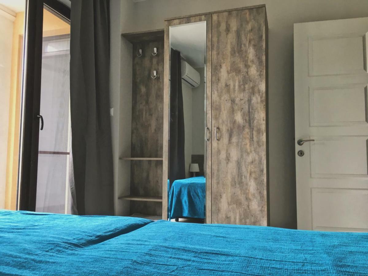 Azzurro Apartment - Ideal For Your Seaside Escape In בורגאס מראה חיצוני תמונה