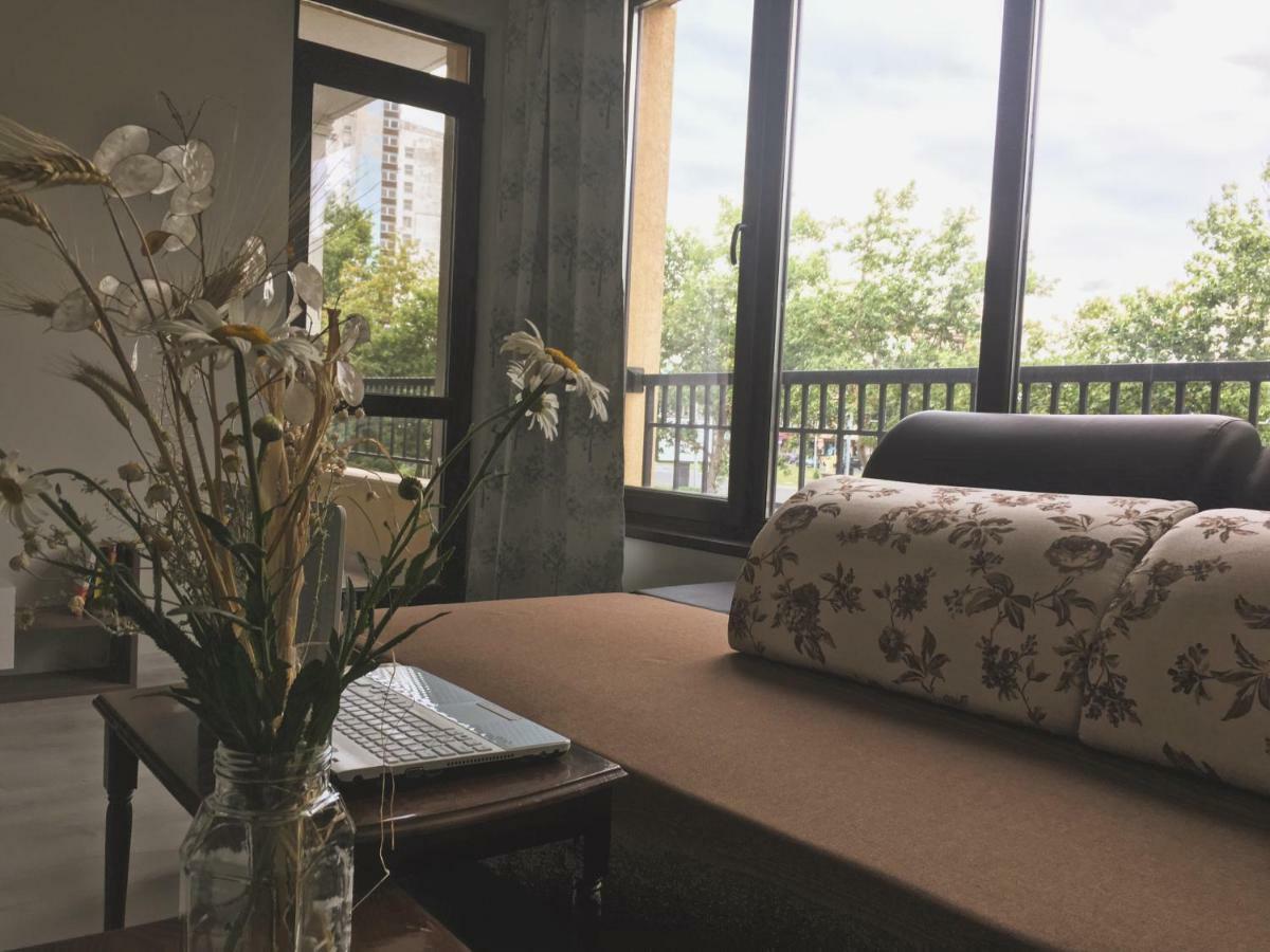 Azzurro Apartment - Ideal For Your Seaside Escape In בורגאס מראה חיצוני תמונה