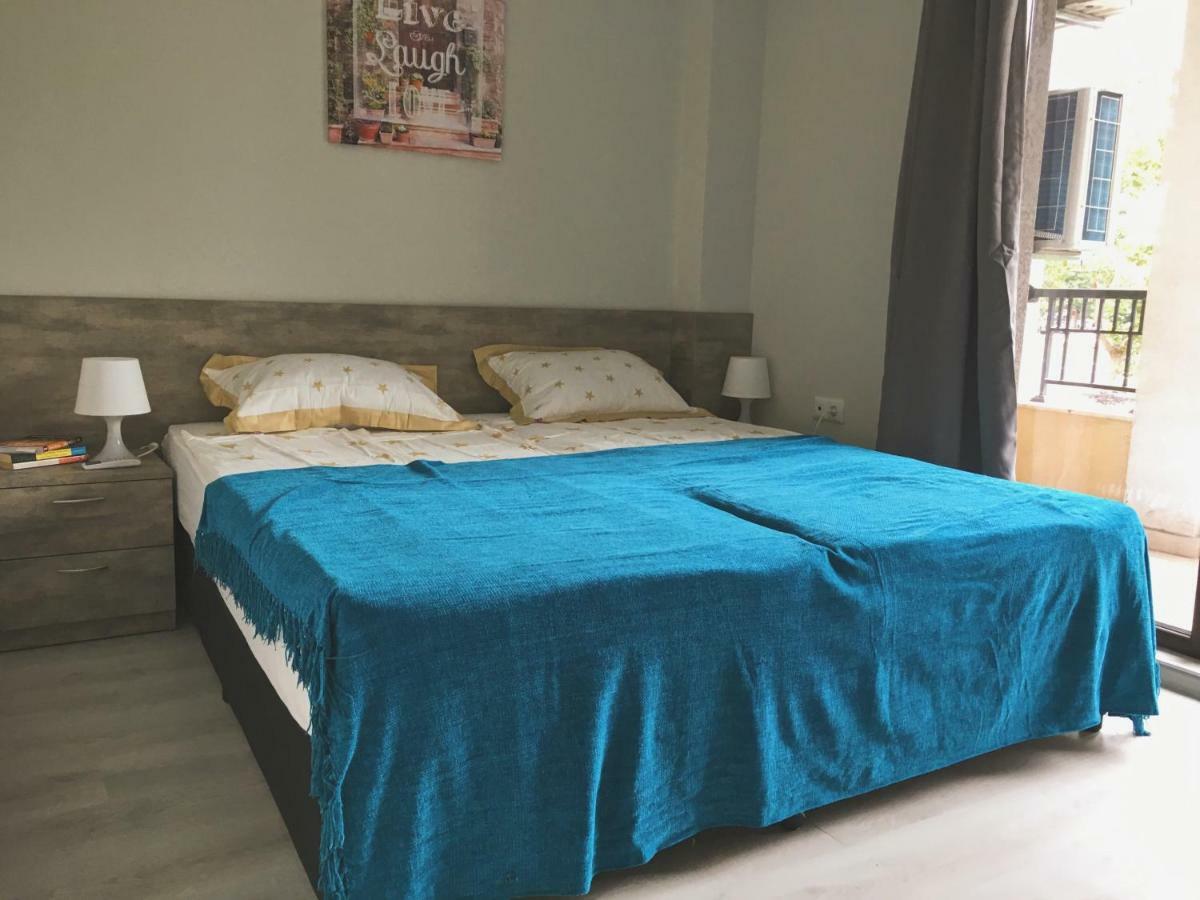 Azzurro Apartment - Ideal For Your Seaside Escape In בורגאס מראה חיצוני תמונה